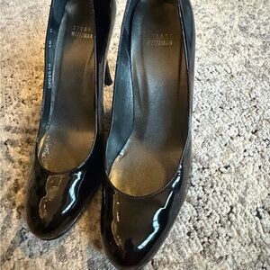 Women’s Stuart Weitzman Glossy Black patent leather peep-toe heel